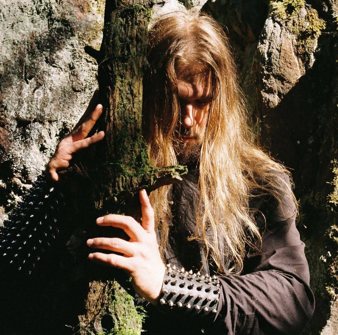 Hail Conjurer