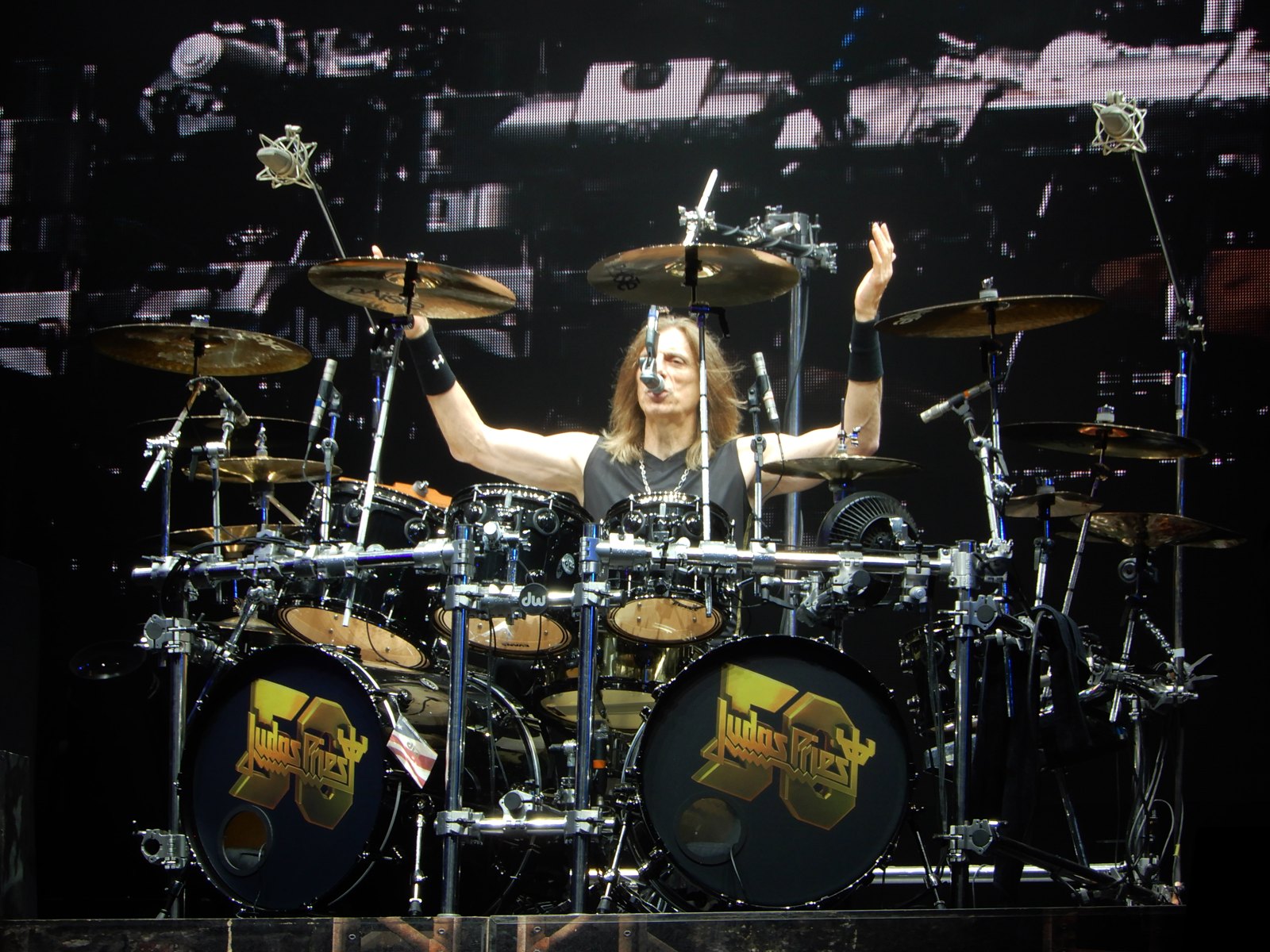 Scott Travis behind the Judas Priest drum kit at Hellfest in June 2022, both bass drums carrying the band logo