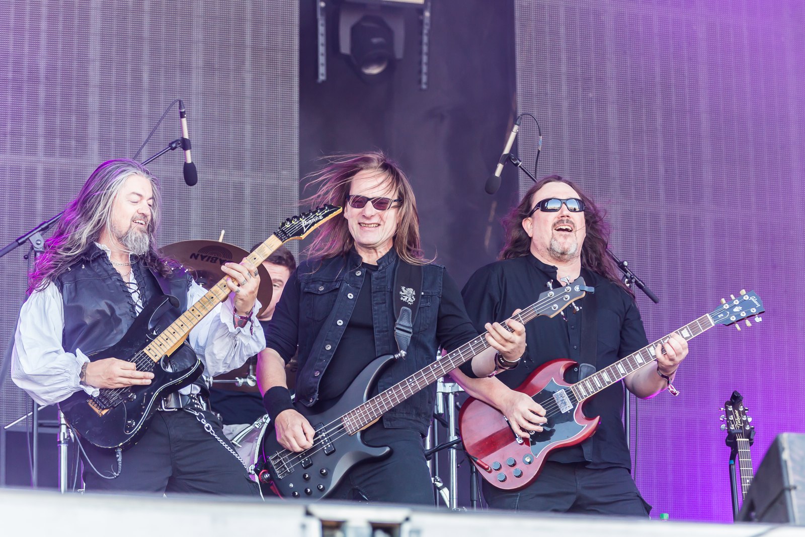 Folk Power Metal: Pipes and Fiddles at Full Speed