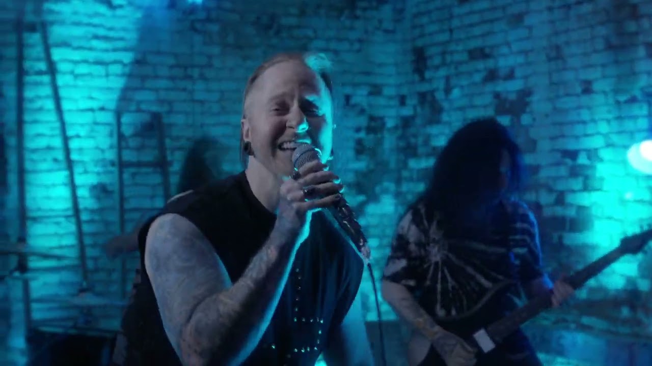 A Skylit Drive Sign to Vaux Records and Open the Next Album With 'Half Hearted'