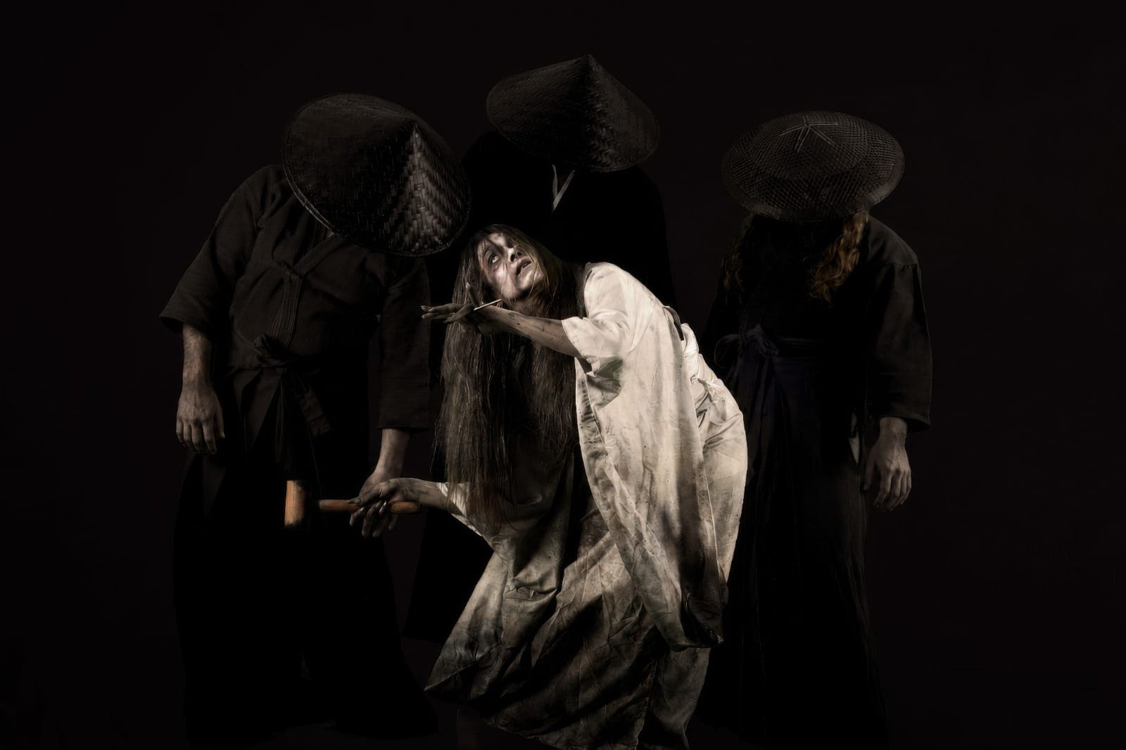Amthrya Send the Drowned of Izu Back for the Living Ten Years Later