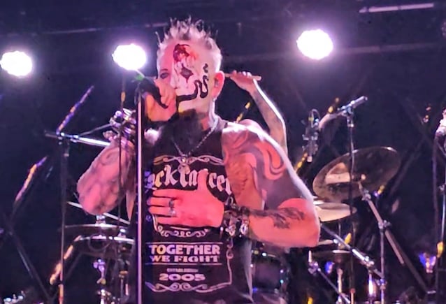 Chad Gray Went Back On Stage With a Healing Blood Vessel on His Vocal Cord