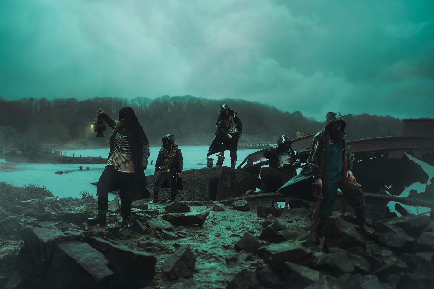 Houle Book Their First Headline Run at Home With Cân Bardd and Galibot