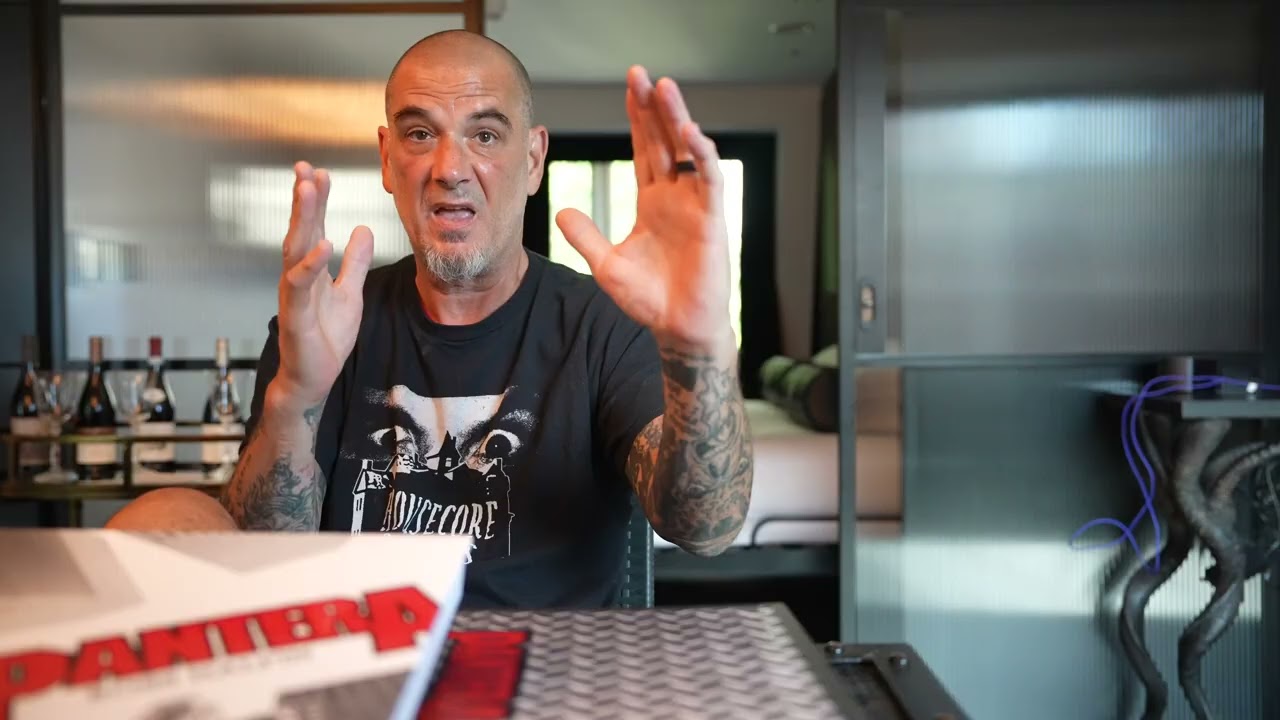 Pantera Sign 666 Copies of a Book of Ross Halfin's Photographs