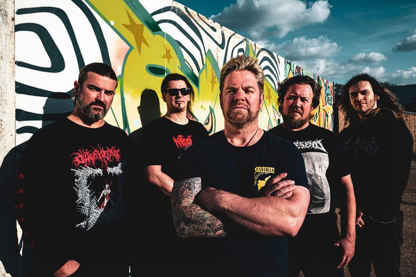 Two Nights at The 8x10 for the Twenty Fifth Birthday of 'Prowler in the Yard'