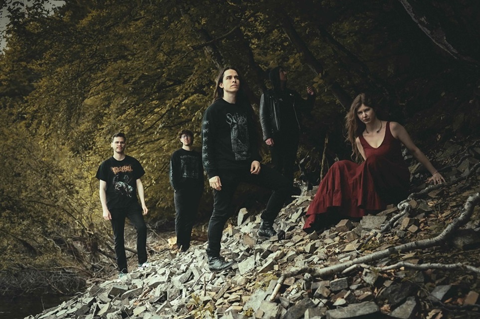 Urisk Put a Second Album Out a Year After the First and Name Half of It in Gaelic